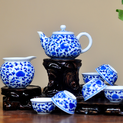 龍潤茶產品-8頭青花靈芝草壺茶具