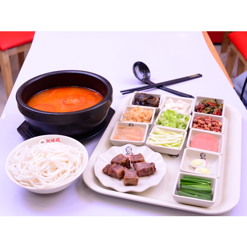 阿桂嫂過(guò)橋米線(xiàn)-牛腩米線(xiàn)