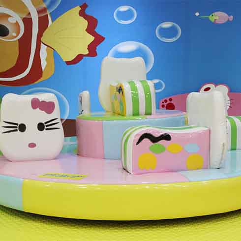 童幻天地helloKitty轉椅