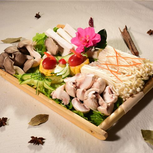 高興壹鍋鮮牛肉火鍋-菌菇拼盤(pán)