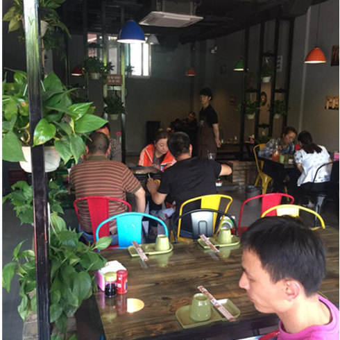 滋魚(yú)烤魚(yú)加盟海風(fēng)店