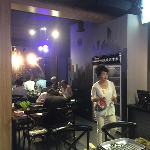 滋魚(yú)烤魚(yú)營(yíng)業(yè)加盟店